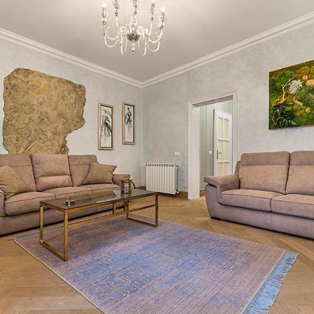 Krone Apartment ブラショフ エクステリア 写真