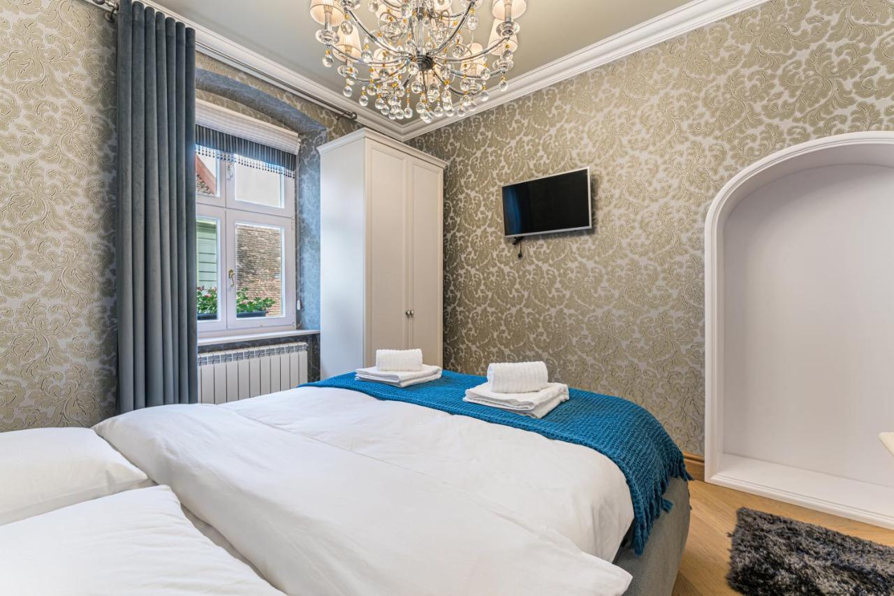 Krone Apartment ブラショフ エクステリア 写真