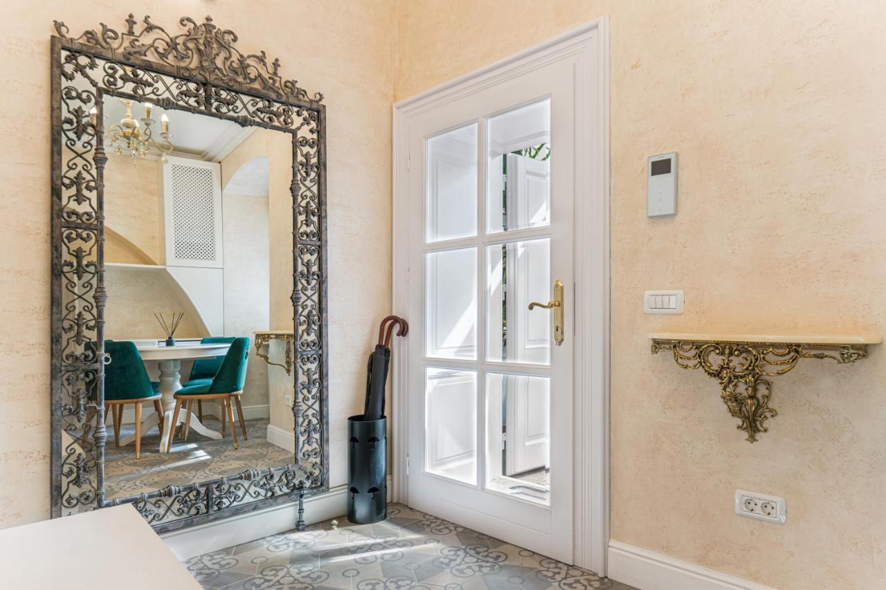 Krone Apartment ブラショフ エクステリア 写真